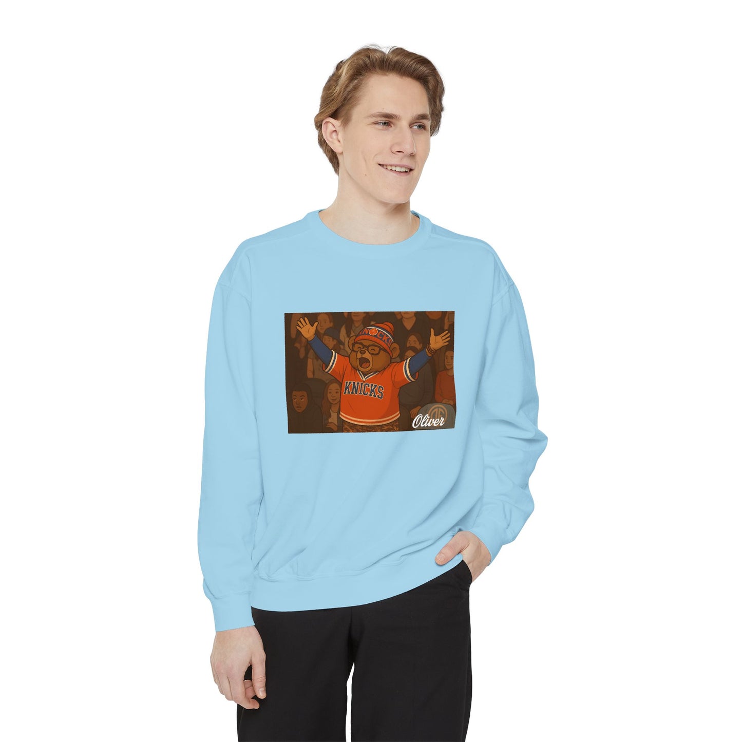 Oliver Outside Knicks Fan Crewneck – NYC Spirit in Every Stitch