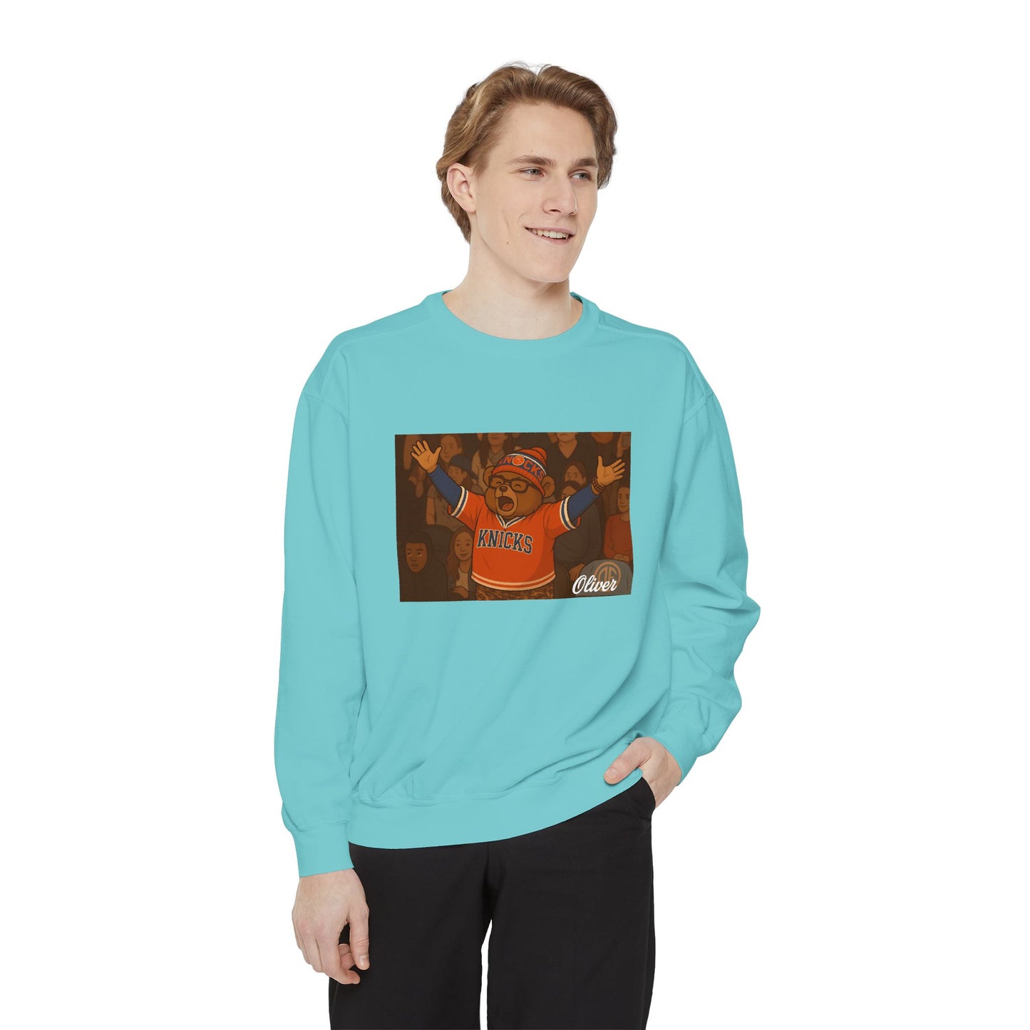 Oliver Outside Knicks Fan Crewneck – NYC Spirit in Every Stitch