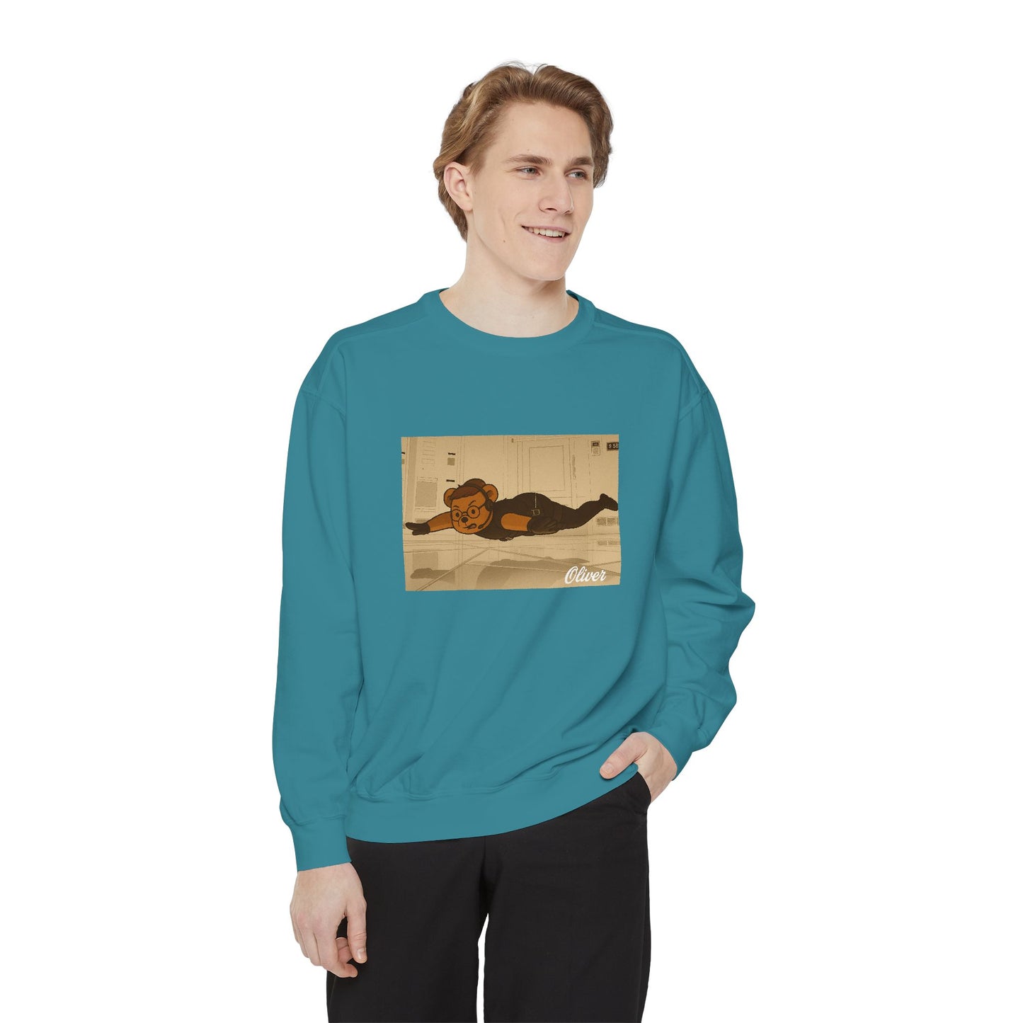 Oliver Outside Mission Impossible Crewneck – Bear on a Mission