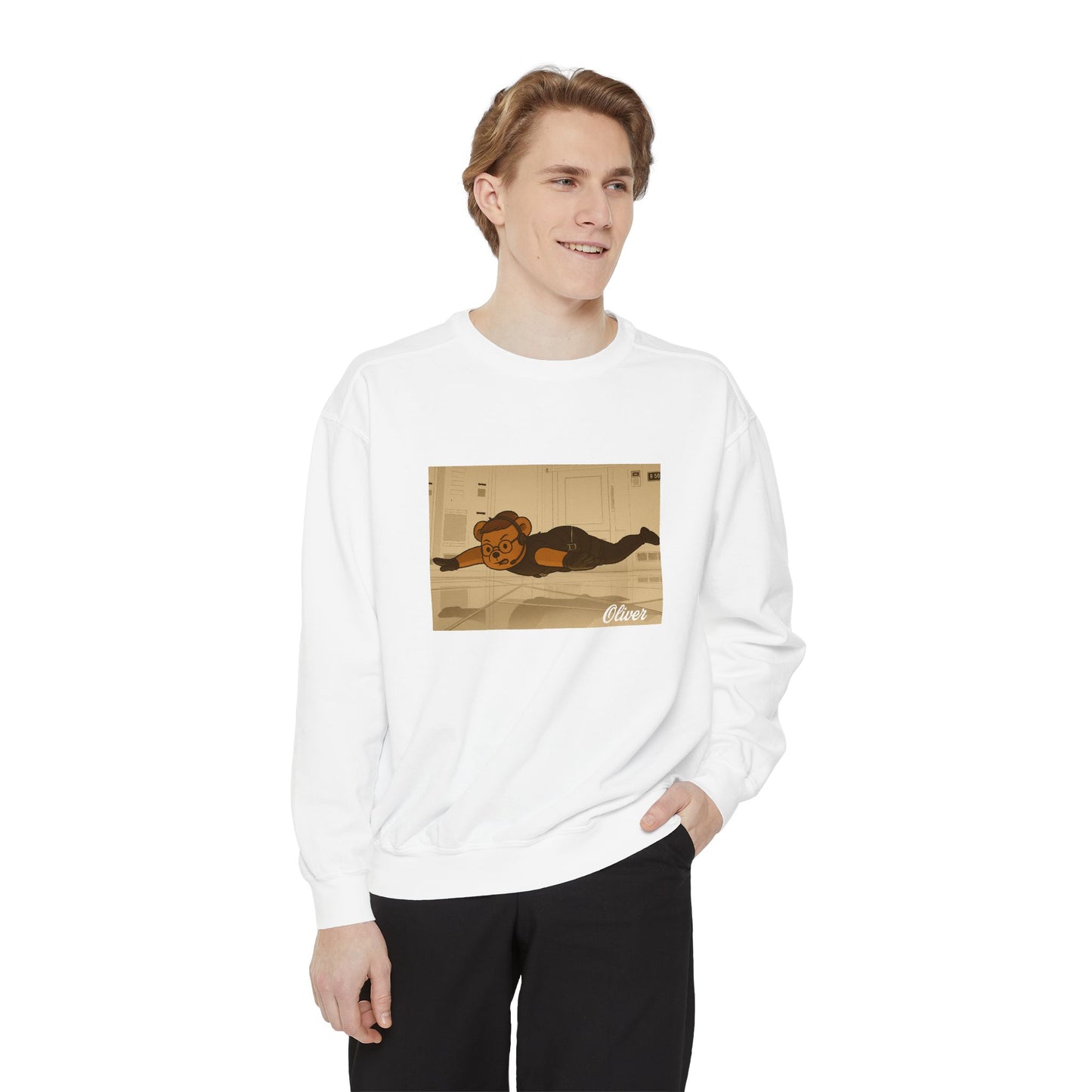 Oliver Outside Mission Impossible Crewneck – Bear on a Mission