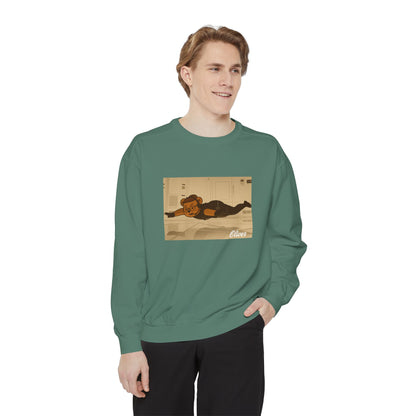 Oliver Outside Mission Impossible Crewneck – Bear on a Mission