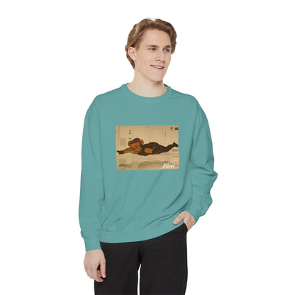 Oliver Outside Mission Impossible Crewneck – Bear on a Mission